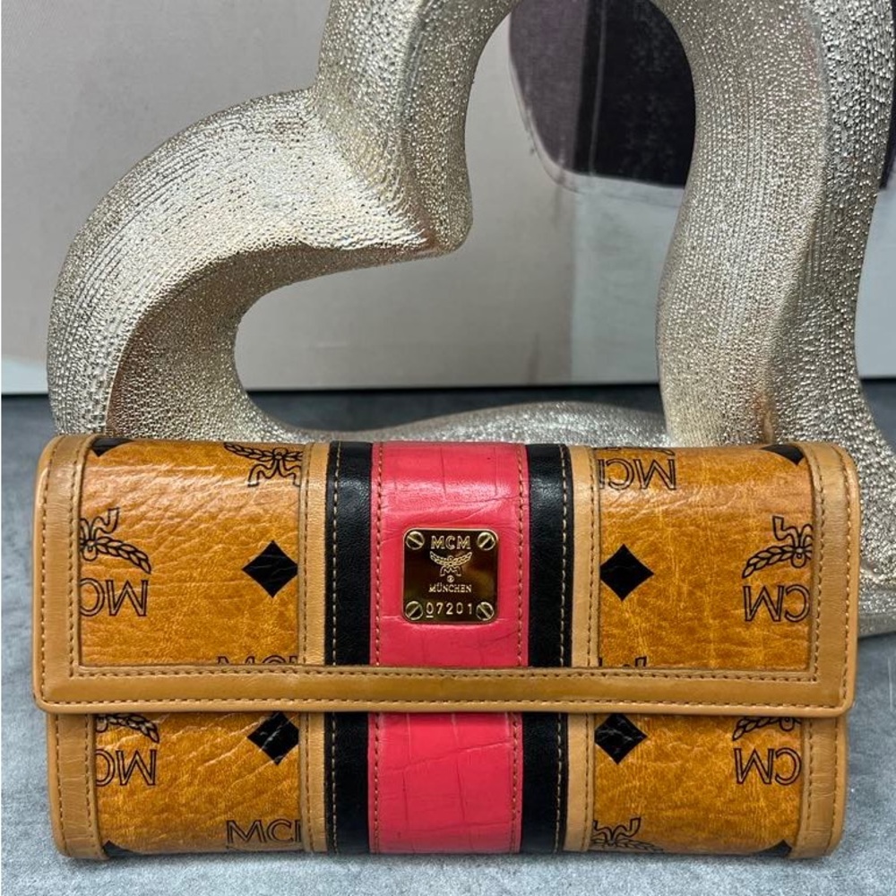 🌵Authentic MCM Trifold Long Wallet🌵